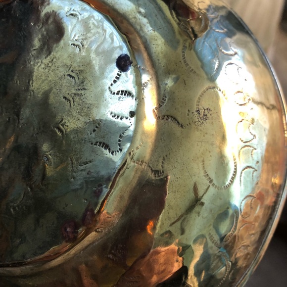 POT BELLY KETTLE ETCHED BRASS TODDY KETTLE MID CENTURY SHABBY CHIC - Picture 4 of 16